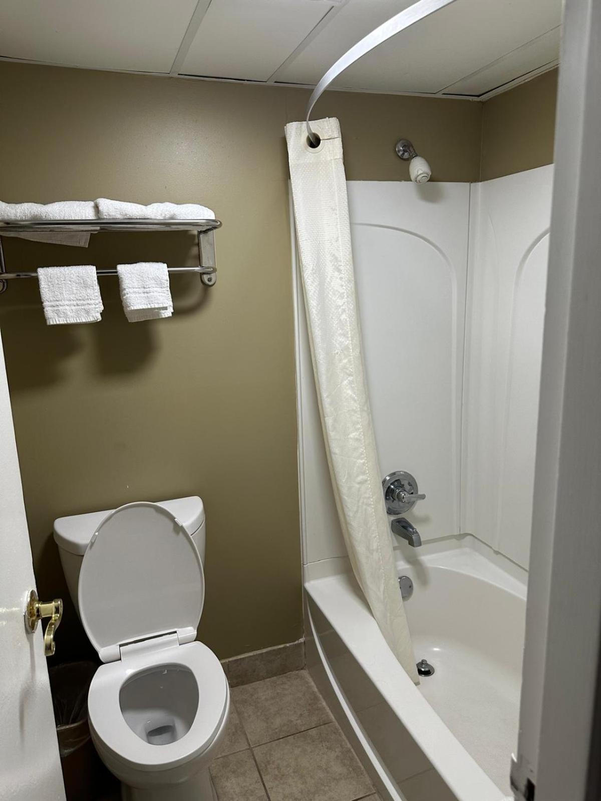Rodeway Inn Stone Mountain Tucker Extérieur photo